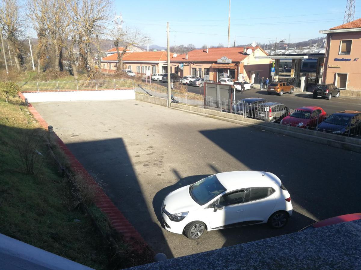 Albergo Della Stazione Кайро Монтеноте Екстериор снимка